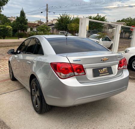 Cruze LT 1.8 16V Ecotec (Flex)