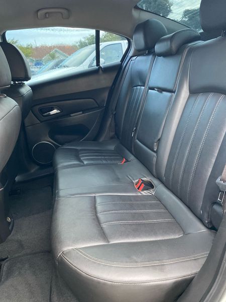 Cruze LT 1.8 16V Ecotec (Flex)