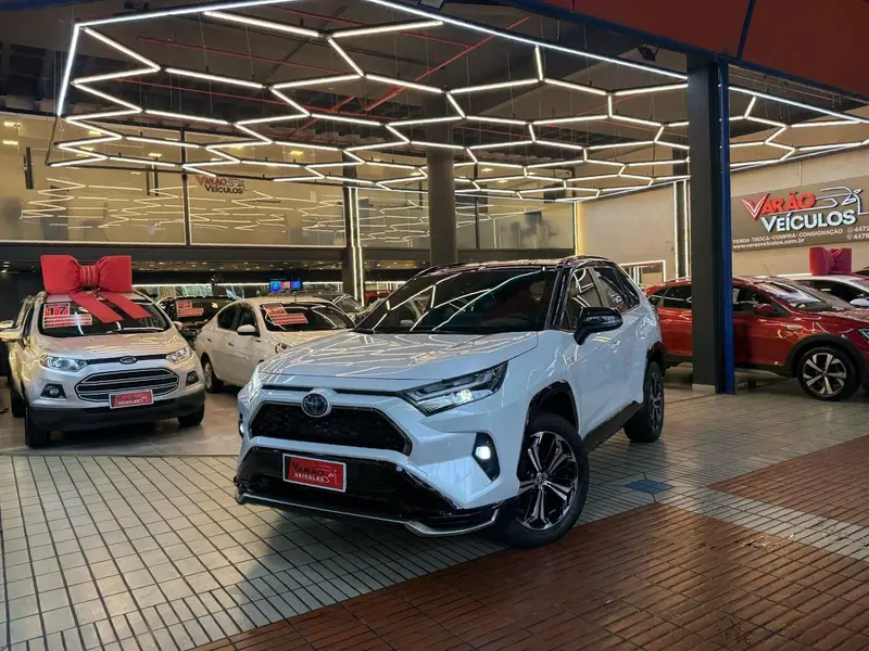 Toyota RAV4 XSE Plug-in (Hibrido)