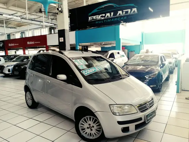 Carro Fiat Idea 2010 ELX 1.4 (Flex)