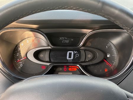 Captur Life 1.6 16v SCe CVT (Flex)