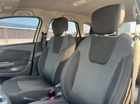 Captur Life 1.6 16v SCe CVT (Flex)