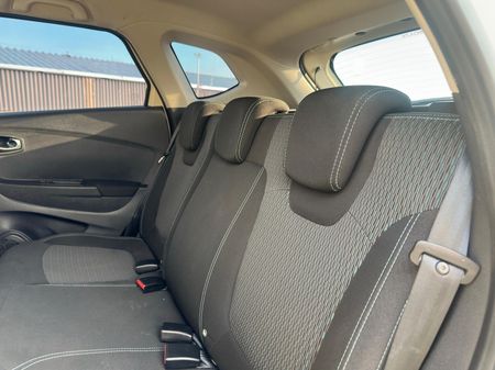 Captur Life 1.6 16v SCe CVT (Flex)