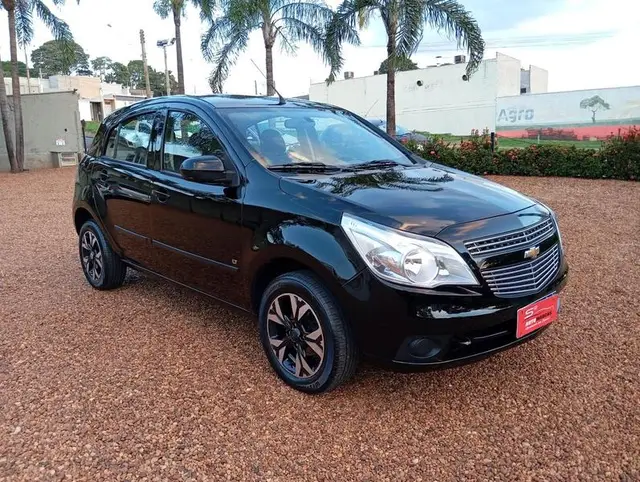 Carro Chevrolet Agile 2011 LT 1.4 8V (Flex)