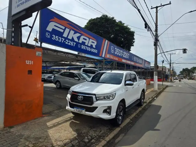Carro Toyota Hilux Cabine Dupla 2019 Hilux 2.8 TDI SRX CD 4x4 (Aut)