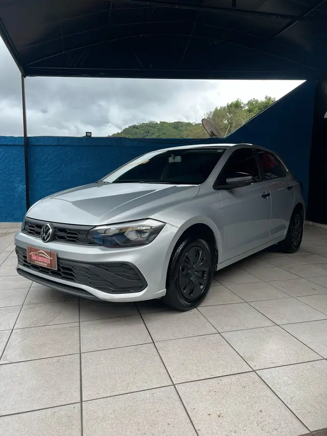 Carro Volkswagen Polo 2024 Track 1.0 Flex 12V 5p