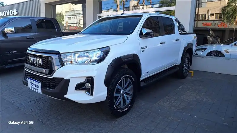 Toyota Hilux Cabine Dupla Hilux 2.7 SRV CD 4x4 (Flex) (Aut)
