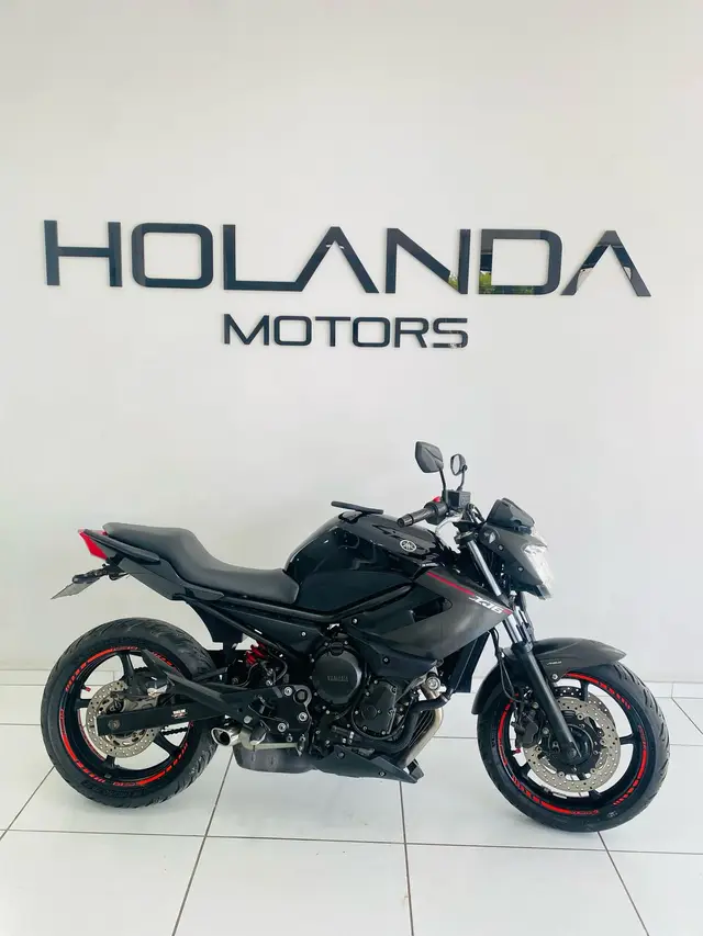 Carro Yamaha XJ6 N 2016 XJ6 N 600 (ABS)