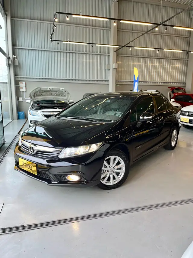 Carro Honda Civic 2014 New  LXR 2.0 i-VTEC (Aut) (Flex)
