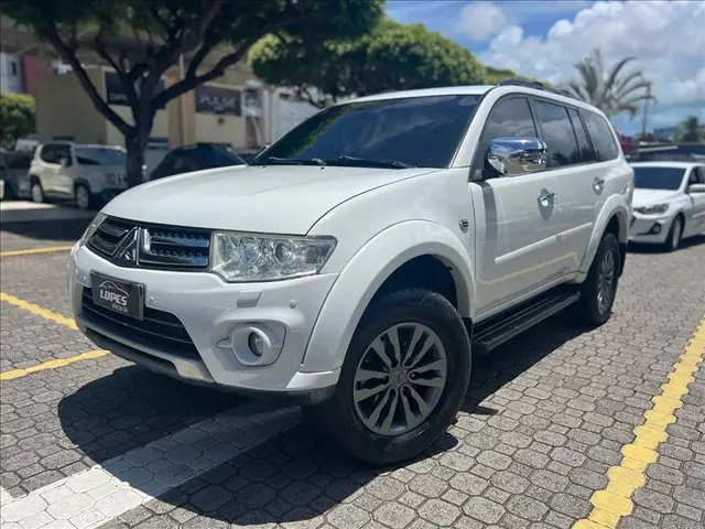 Carro Mitsubishi Pajero Dakar 2015 3.5 HPE 4WD (aut)(Flex)