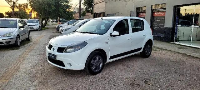 Carro Renault Sandero 2010 Expression 1.6 8V (flex)
