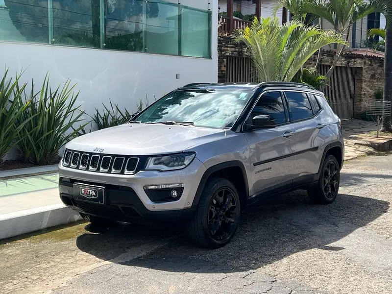 Jeep Compass 2.0 TDI Longitude 4x4 (Aut)