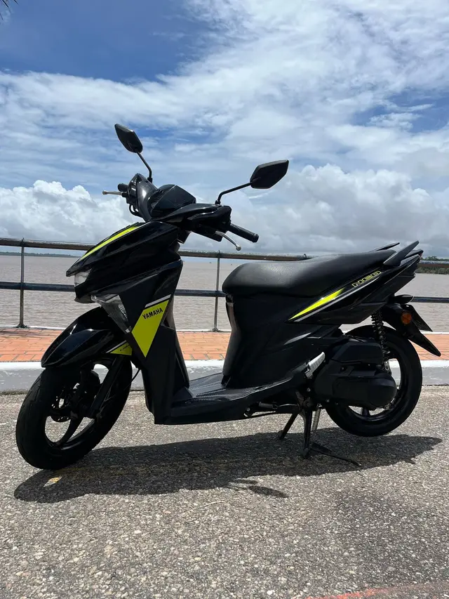 Carro Yamaha Neo 125 2023 UBS