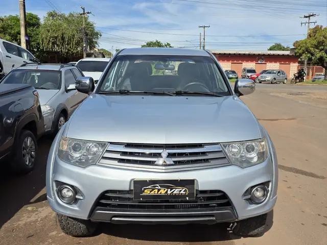 Carro Mitsubishi L200 Triton Sport 2015 3.2 DID-H HPE 4WD (Aut)