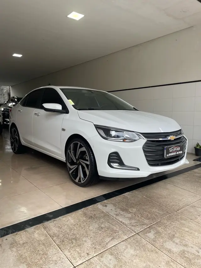 Carro Chevrolet Onix Plus 2023 Premier 1.0 Turbo (Aut.)