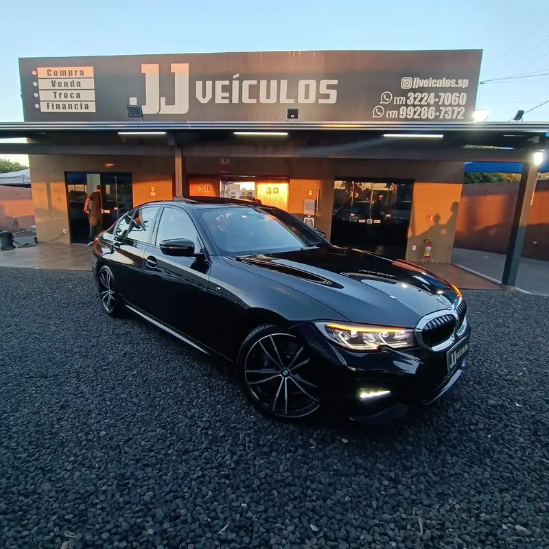 BMW 330i 2.0 M Sport AT