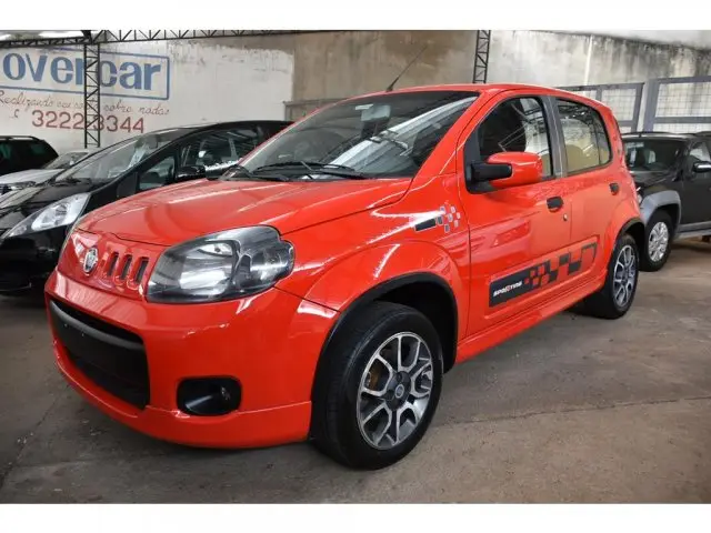 Carro Fiat Uno 2012 Sporting 1.4 8V (Flex) 4p