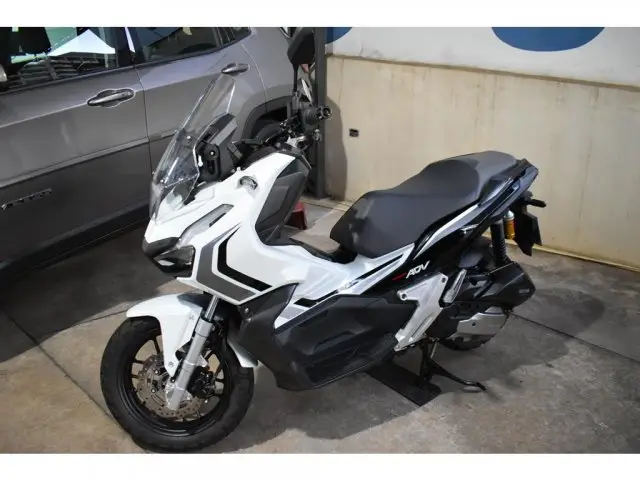 Honda ADV ABS