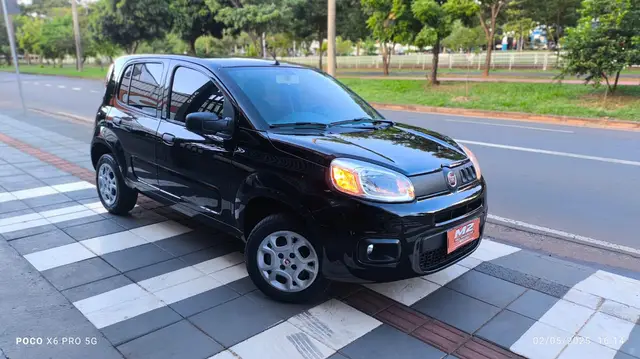 Carro Fiat Uno 2016 Attractive 1.0 (Flex) 4p