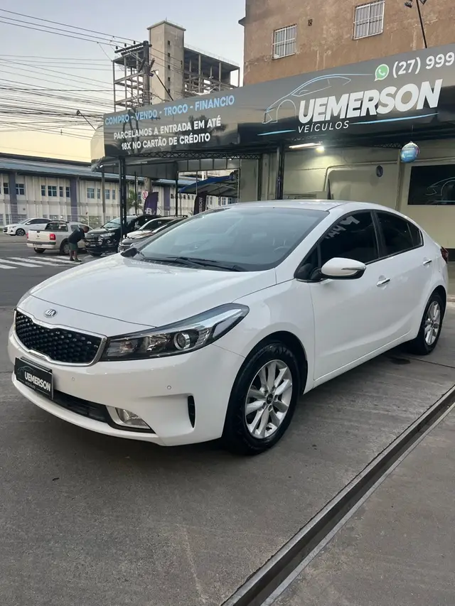 Carro Kia Cerato 2018 SX 1.6 (Aut) (Flex)