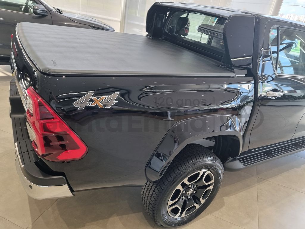 Hilux Cabine Dupla SRX Plus 4x4 2.8 Diesel