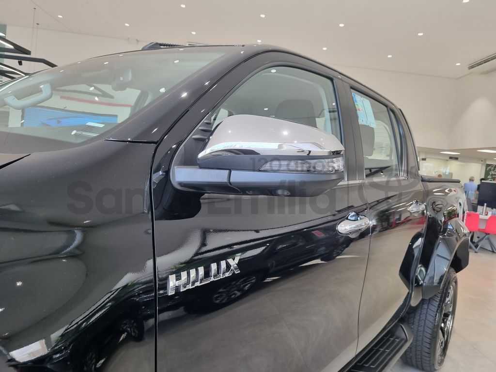 Hilux Cabine Dupla SRX Plus 4x4 2.8 Diesel