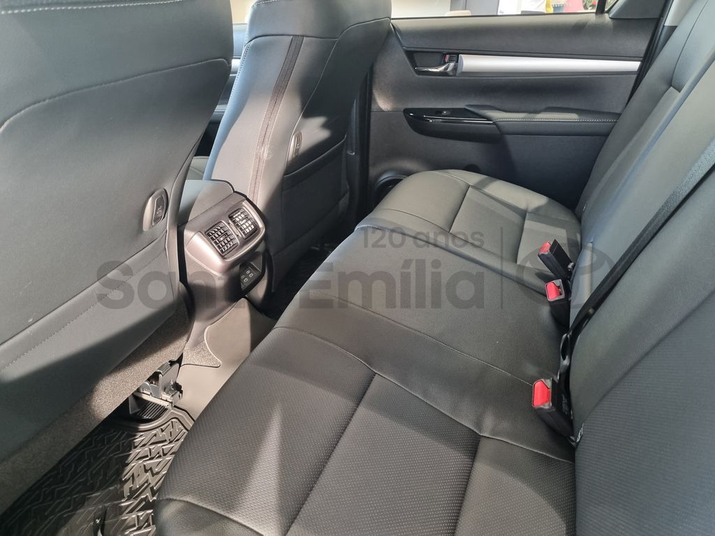 Hilux Cabine Dupla SRX Plus 4x4 2.8 Diesel