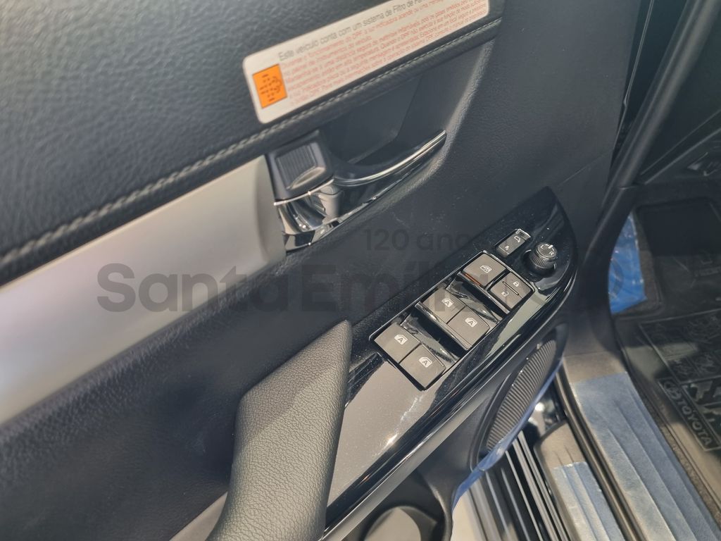 Hilux Cabine Dupla SRX Plus 4x4 2.8 Diesel
