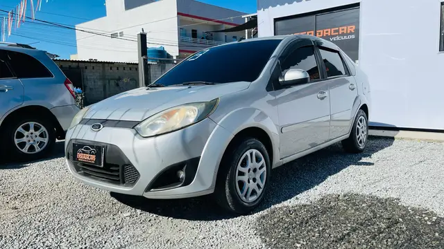 Carro Ford Fiesta Sedan 2013 Sed. 1.6 8V Flex 4p