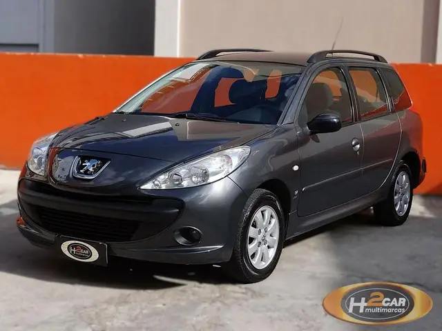 Carro Peugeot 207 SW 2009 XR S 1.4 8V (flex)