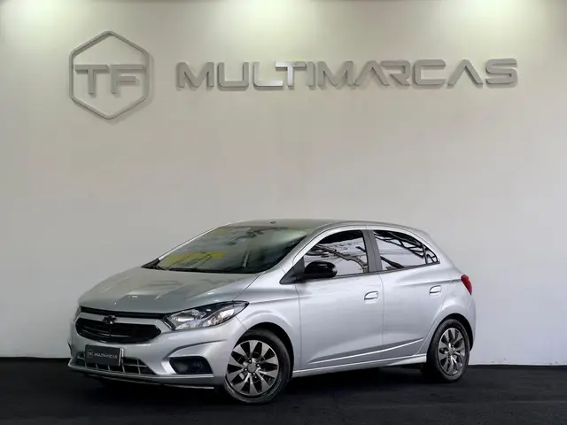 Carro Chevrolet Onix 2021 1.0 (Flex)