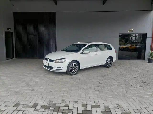 Carro Volkswagen Golf Variant 2016 Highline 1.4 TSi DSG BlueM.