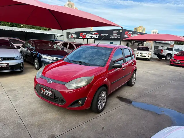 Carro Ford Fiesta Hatch 2011 1.0 (Flex)