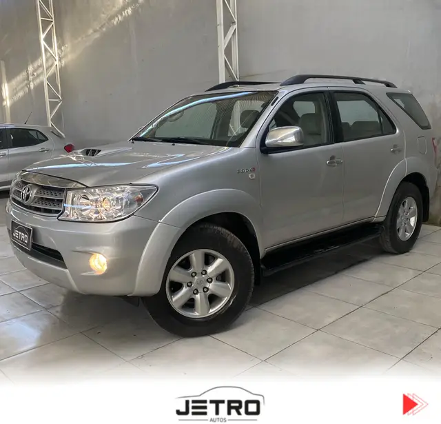 Carro Toyota Hilux SW4 2009 SRV 4x4 3.0 Turbo  (aut)