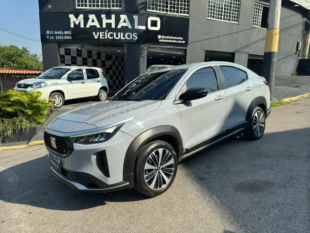 Carro Fiat Fastback 2024 Audace