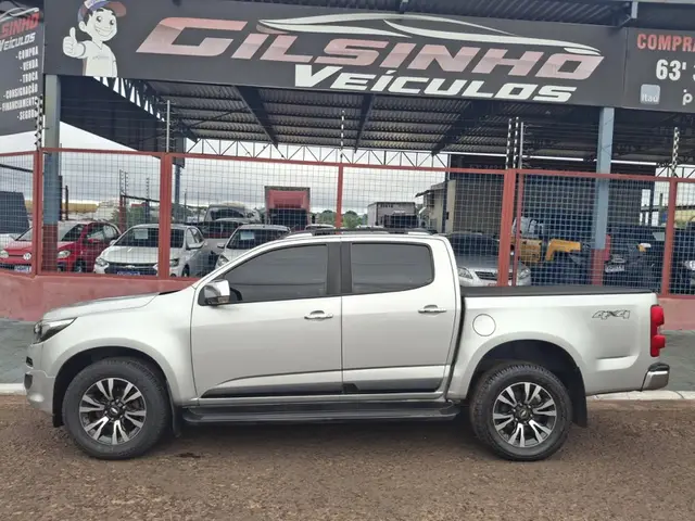 Carro Chevrolet S10 Cabine Dupla 2017 S10 2.8 CTDI LTZ 4WD (Cabine Dupla) (Aut)