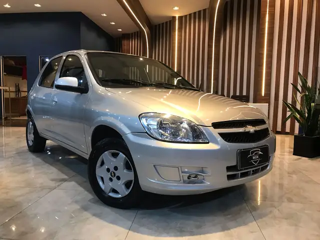 Carro Chevrolet Celta 2013 LT 1.0 (Flex)