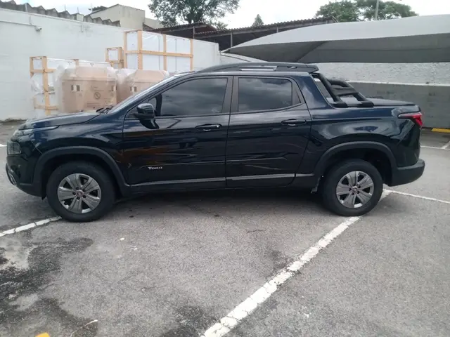 Carro Fiat Toro 2021 Freedom 1.8 AT6 4x2 (Flex)