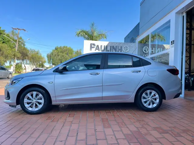 Carro Chevrolet Onix Plus 2020 1.0 LTZ Turbo Flex (Aut)