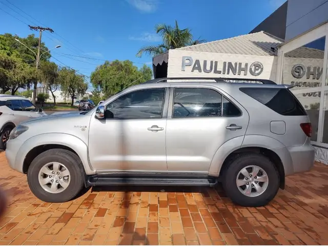 Carro Toyota Hilux SW4 2007 SRV 4x4 3.0 Turbo  (aut)