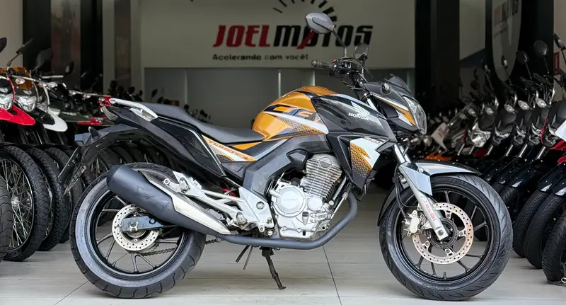 Honda CB 250F Twister (ABS)