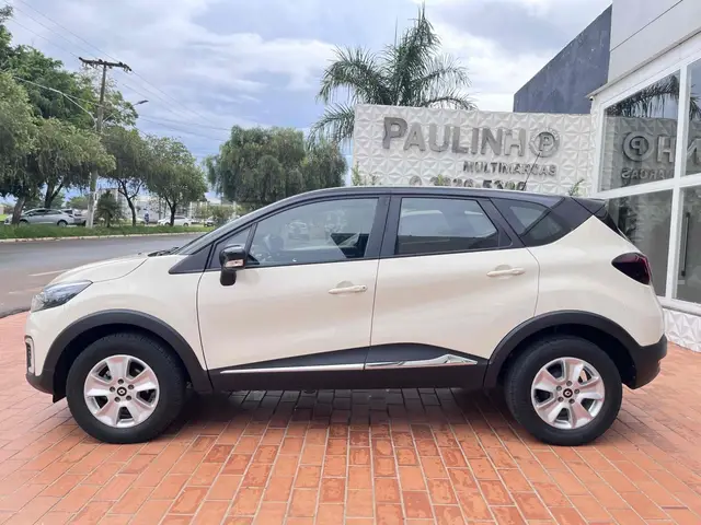 Carro Renault Captur 2021 Life 1.6 16v SCe CVT (Flex)
