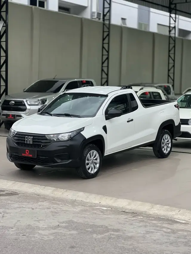 Carro Fiat Strada 2023 Endurance 1.4 Cabine Plus (Flex)
