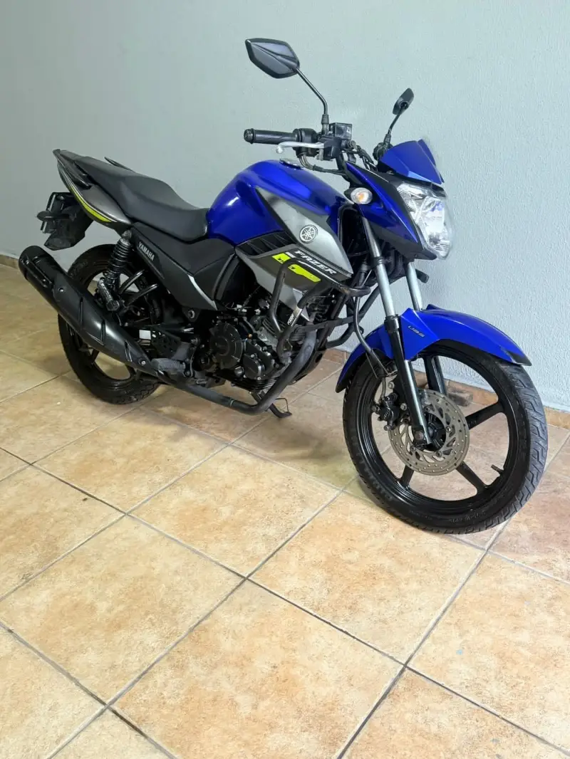 Yamaha YS 150 Fazer SED