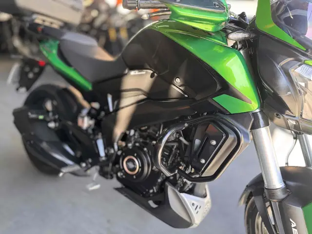Carro Bajaj Dominar 400 2024 DOMINAR 400