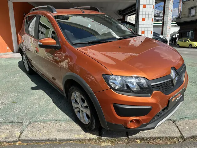 Carro Renault Sandero Stepway 2016 Rip Curl 1.6 8V Easy-R (Flex)