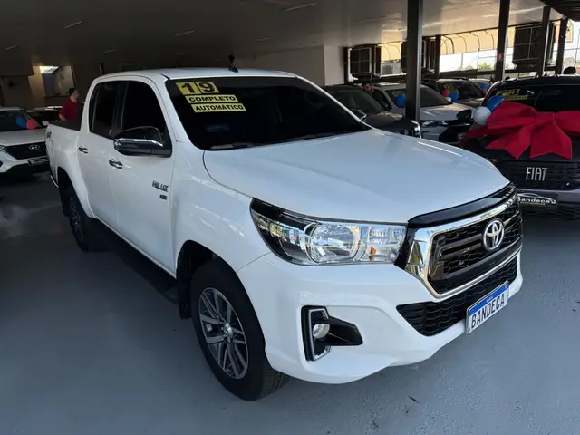 Carro Toyota Hilux Cabine Dupla 2019 Hilux 2.7 SRV CD 4x4 (Flex) (Aut)
