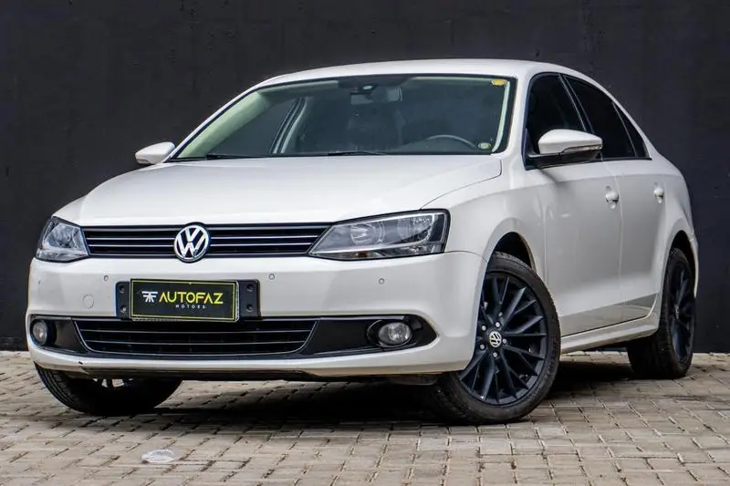 Volkswagen Jetta 2.0 Comfortline (Flex)