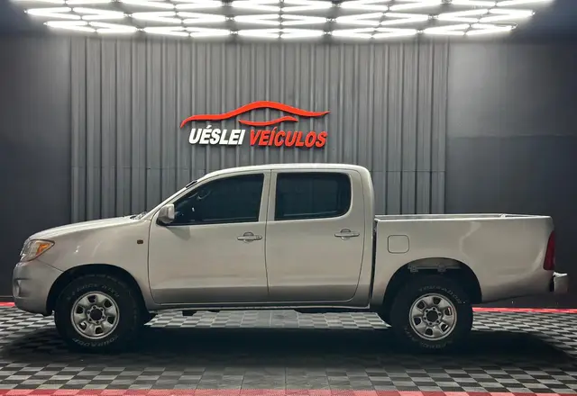 Carro Toyota Hilux Cabine Dupla 2007 Hilux STD 4x4 2.5 (cab. dupla)