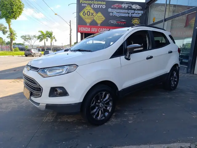 Carro Ford EcoSport 2015 Ecosport Freestyle 1.6 16V (Flex)